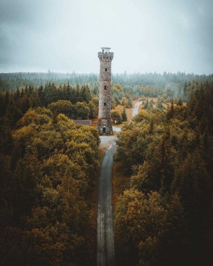 Spectacular Landscape and Adventure Photography by Thomas Lotter