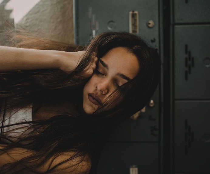 Emotional and Cinematic Portrait Photography by Ruben Martin