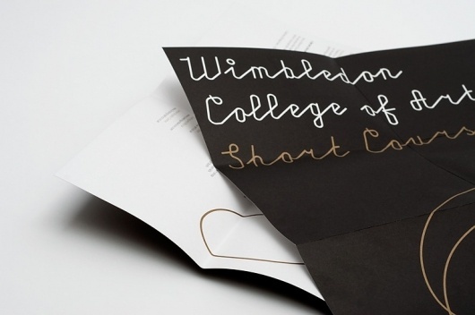 THEARTISTANDHISMODEL #type #design #black