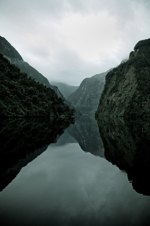 tumblr_mt9alvwvNx1s4pl3no1_500 #lake #mountains #water #reflection