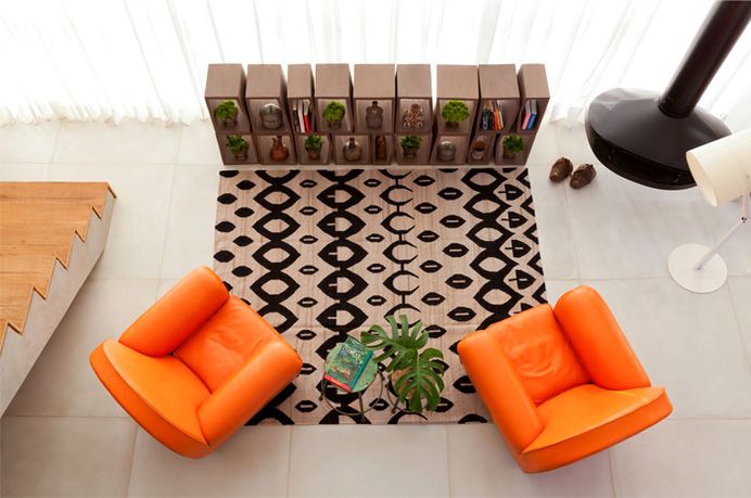 Colorful Brazilian Home Inspired by Ethnic Decor Styles - InteriorZine #architecture #house #home #decor #interior