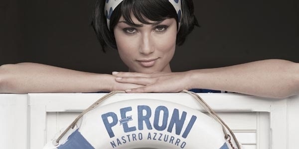 DAISY IS BACK #print #advertising #photography #poster #peroni