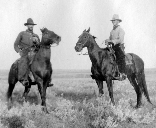 Cowboys_20060808171537.jpg (JPEG Image, 1600x1314 pixels) #white #cowbays #black #photography #and