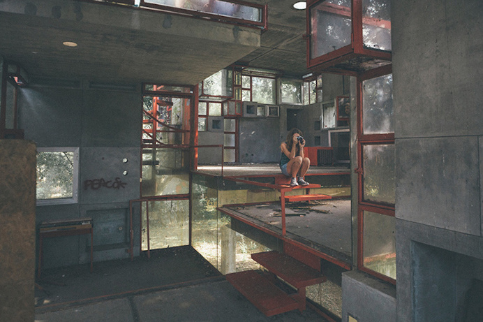 Exploring the Ruins of Rome's Casa Sperimentale