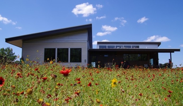 Horizon House by Matt Fajkus Architecture