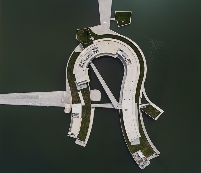 The Building on the Water / Álvaro Siza + Carlos Castanheira #castanheira #siza #carlos #architecture #alvaro