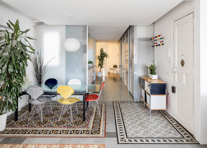 Narch architecture | Decorative tiles barcelona apartment interior renovation