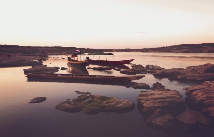 DownloadÂ / ByÂ Igor Ovsyannykov #sunset #river #thailand #boats