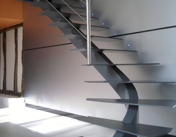 Creametal – stairs to be lived
