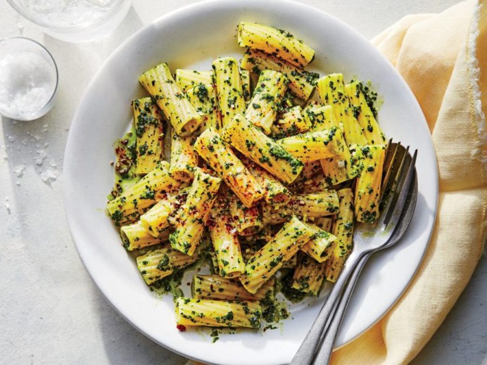 7 Reasons Why You Might Want To Become A Vegetarian | AzZKey
