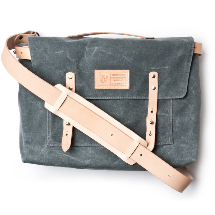 WAXED CANVAS MESSENGER BAG (CHARCOAL) #canvas #messenger #ugmonk #product #photography #leather #bag #waxed