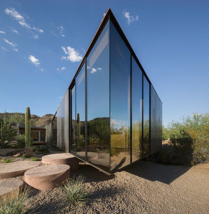 Little Art Studio , Chen + Suchart Studio