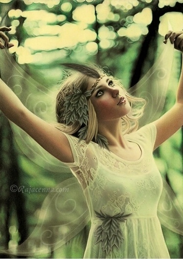 Drawings by 18 Years Old Artist Rajacenna | 123 Inspiration #famous #netherlands #celebreties #artist #portraits