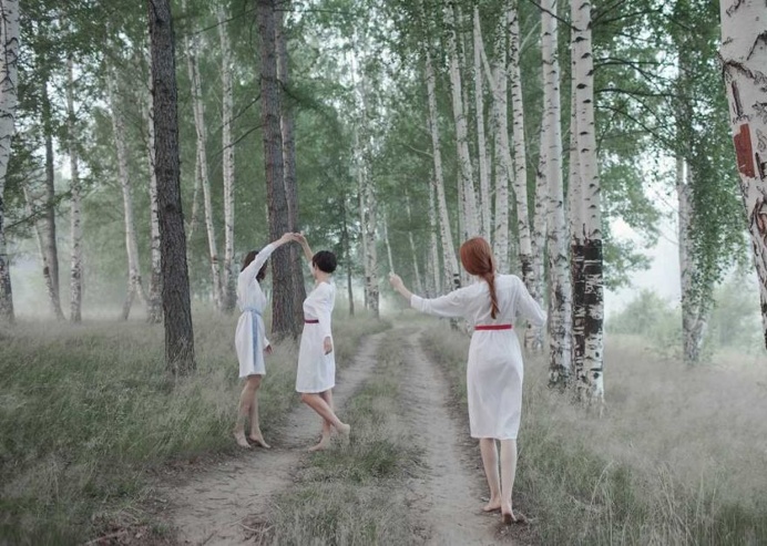 Conceptual and Fine Art Portrait Photography by Daria Djalelova