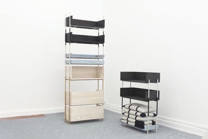 With Vivlio Shelving System, you can mix and match the shelves with the frame so you can have exactly the storage unit that you want and nee