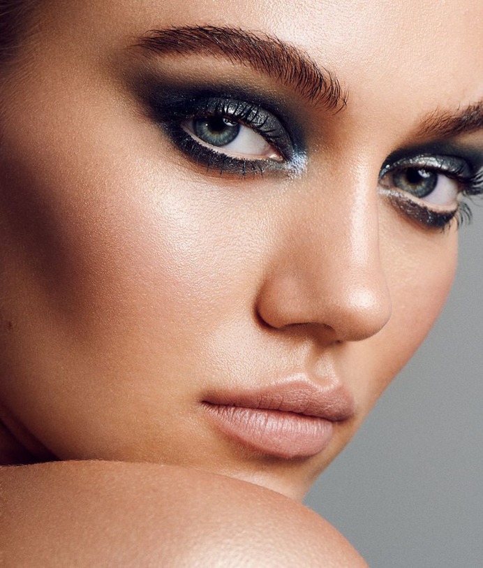 Vibrant Fashion and Lifestyle Photography by Marie Baersch