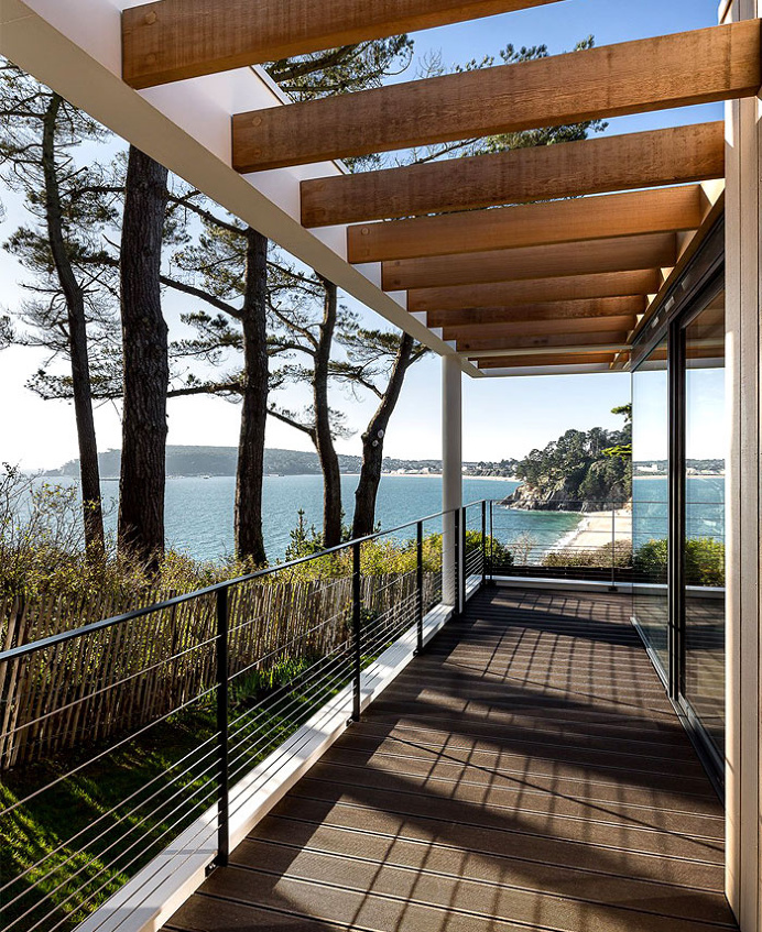 House in Crozon Located Among Majestic Maritime Pines - #architecture, #house, #housedesign