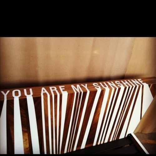 Le Porc Shop - You are my sunshine bed, parota solid #wood...