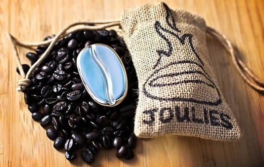 Google Image Result for http://helablog.com/wp-content/uploads/2011/03/coffee_joulies_2.jpg #coffee #design #branding