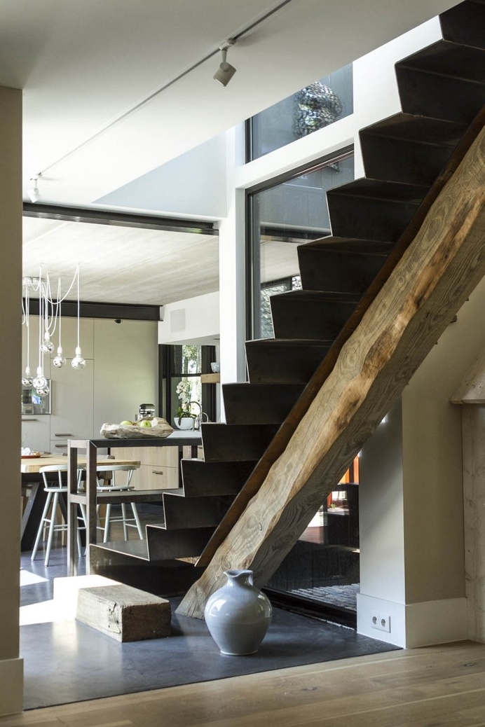 Omval House Extension by Jeroen de Nijs