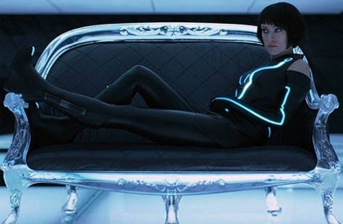 esq-05-olivia-wilde-tron-photo-120810-lg-60200801.jpg (500×326) #olivia #wilde #legacy #tron