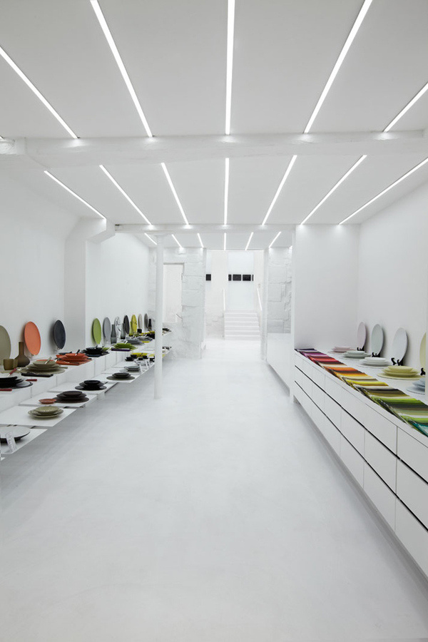 Muriel Grateau Gallery, Paris store design #abstract #white #design #colours #store