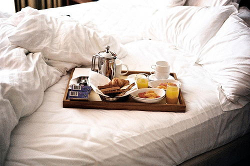 Bon Vivant #bed #food #breakfast