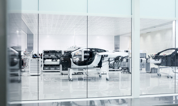 All sizes | MCLAREN_TECHCENTRE_35 | Flickr Photo Sharing! #interior #white #automotive #mclaren #auto #factory #car