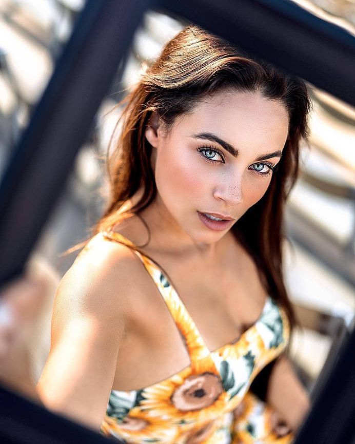 📸Photographer: Jonathan David @jon.snip 🎀Model: Amber Koval @ambaluna 📌Follow: @portraitistnet 🔖Tag: #portraitistnet (at Los Angeles, California) https://www.instagram.com/p/BqRzyBODmDK/?utm_source=ig_tumblr_share&igshid=rf75zvzmpaqi