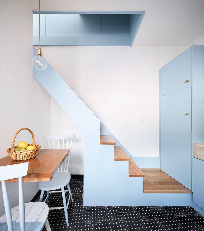 dining room / Paulo Moreira Architectures