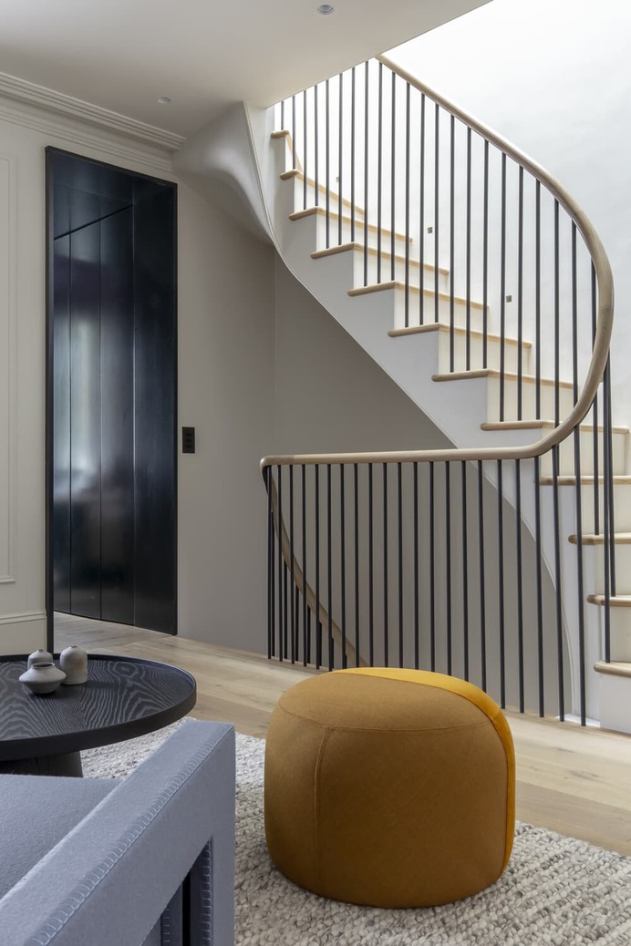 TR Studio Create a Light Filled Colourful London Pied-à-Terre