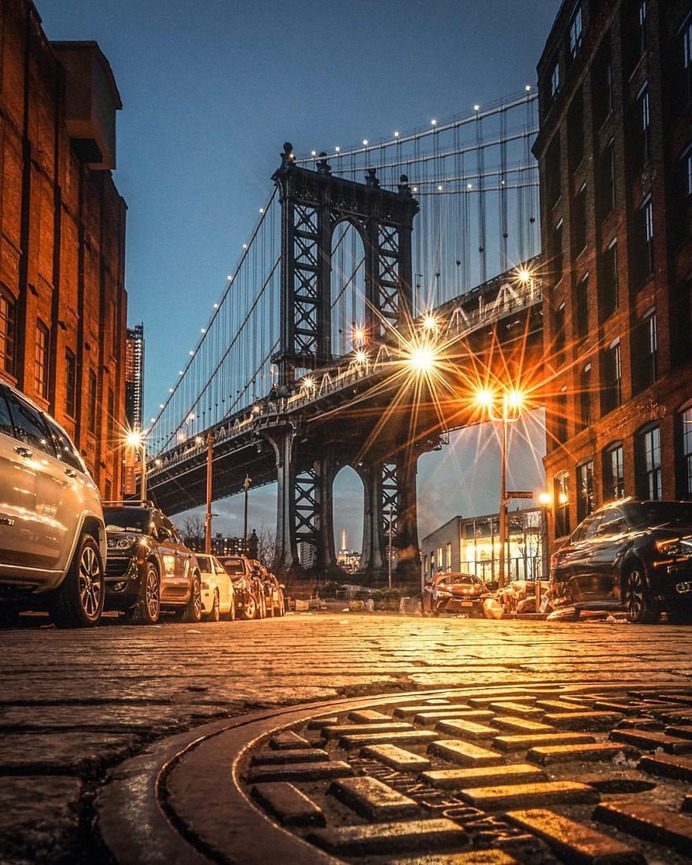 Stunning New York Street Photography by Bart Blachnio
