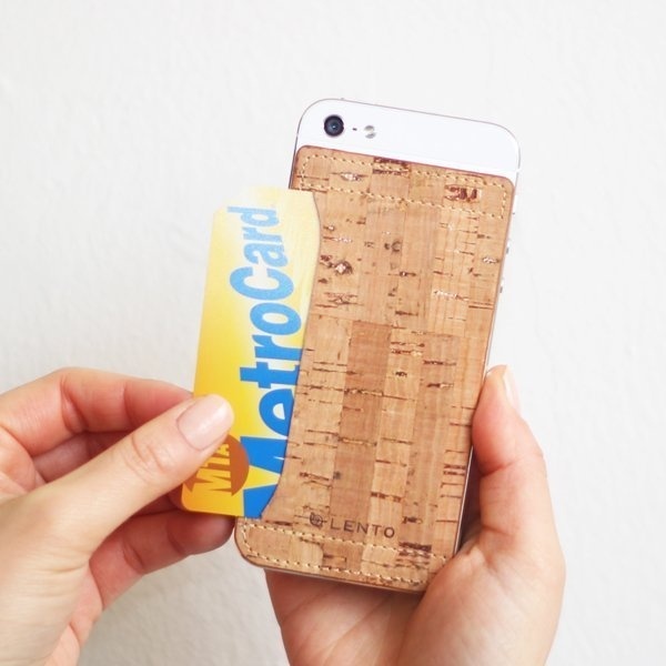 Cork Skin iPhone 5 Card Pocket #gadget