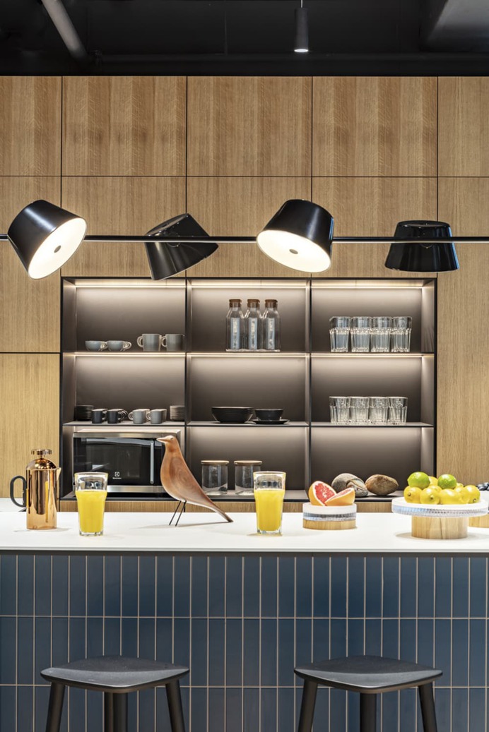Base4Work Boutique Coworking by Studio Perspektiv