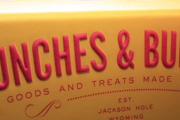 Bunches and Bunches Snaps Cookie Packaging #embossing #branding #touch #letterpress #box #soft #slide #cookies