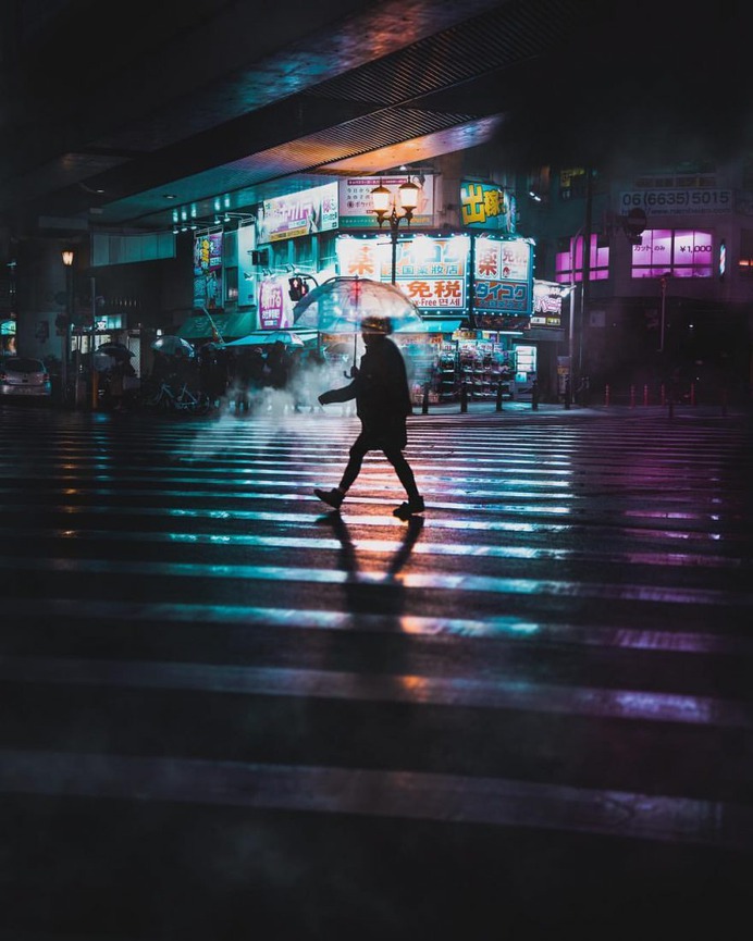 Cyberpunk and Cinematic Urban Photos in Japan by Omi Kim