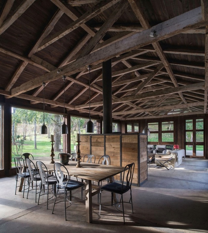 Shed house at Lake Ranco