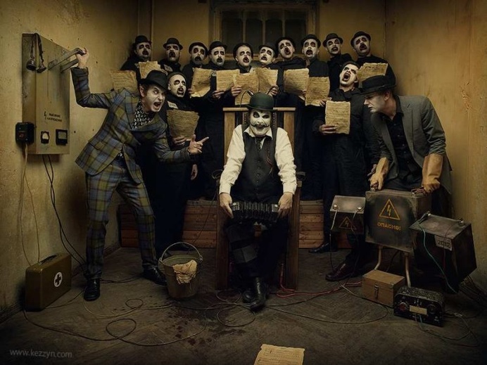 Dramatic Theatrical Photography by Andrey Kezzyn