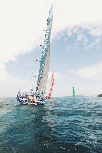 HIGHLIGHTED LIFE #water #photo #sailing #photography #boat #race
