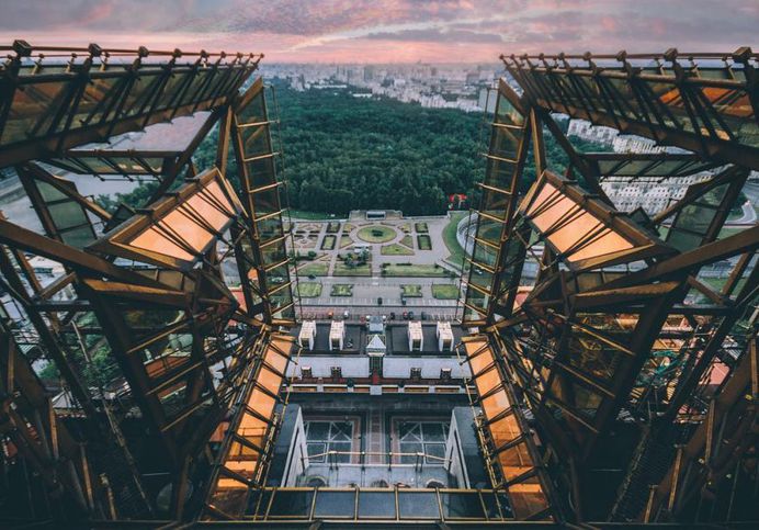 Creative Rooftop and Cityscape Photography by Misha Tumanov