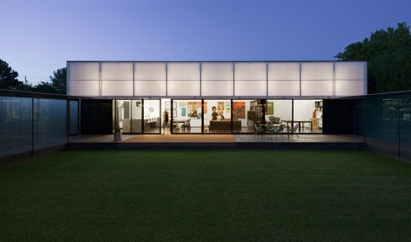 Cedar Street Residence / colab studio #courtyards #transparency #architecture #houses #facades