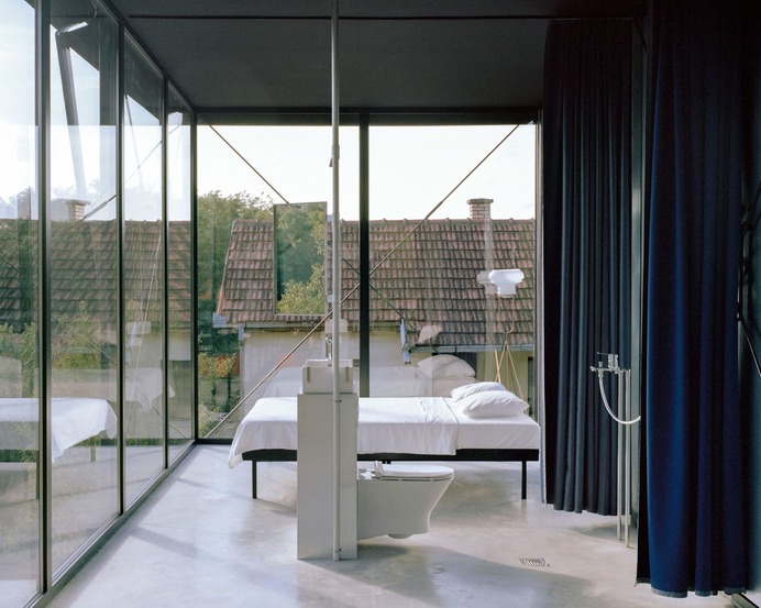 The Avala House by TEN