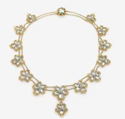 NECKLACE WITH AQUAMARINES