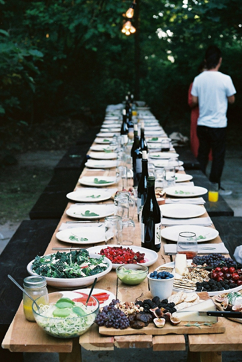Dinner #dinner #banquet #backyard #food