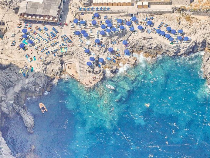 Daredevil Photographer Jin-Woo Prensena Hangs Out of Helicopters to Take Spectacular Aerial Photos