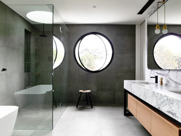 STUNNING MODERN HOME FOR A FAMILY OF FIVE WITH UNIQUE DETAILS