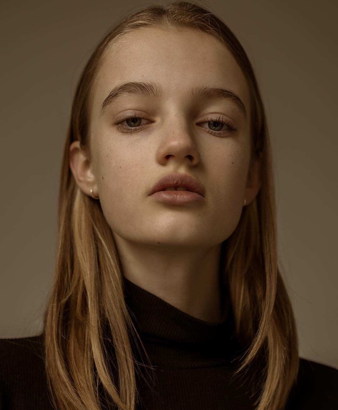 Powerful Portrait Photography by Maarten Schröder