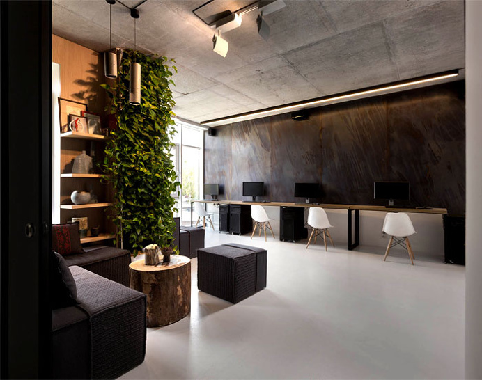 Integrated Green Wall at New Office of Yakusha Design - #office, office design, office space, #interior, interior design