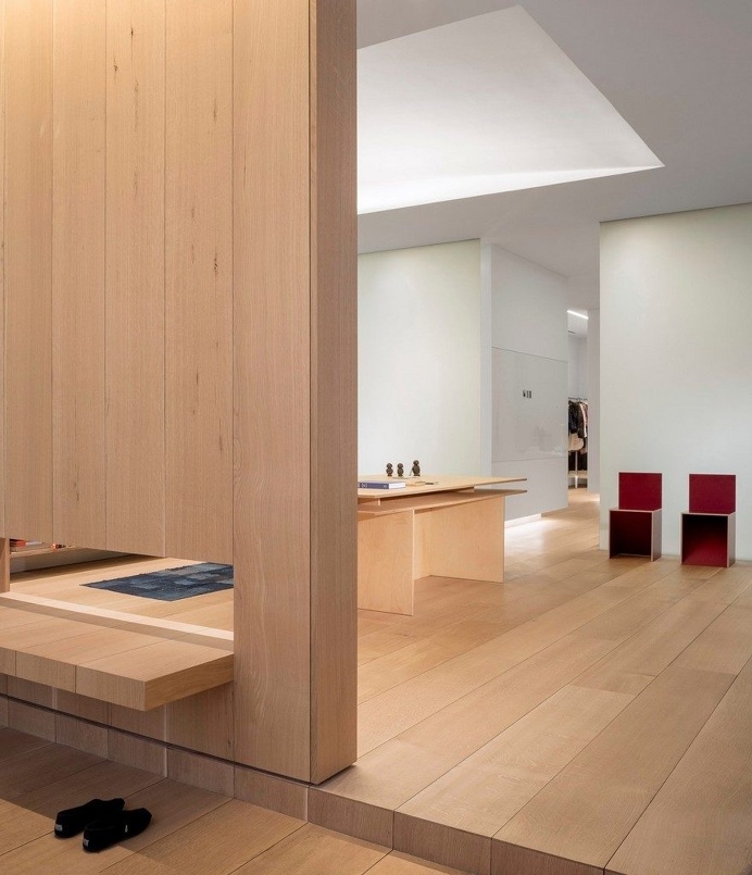 New York Industrial Loft Renovated and Transformed into a Serene Live-Work Environment 6