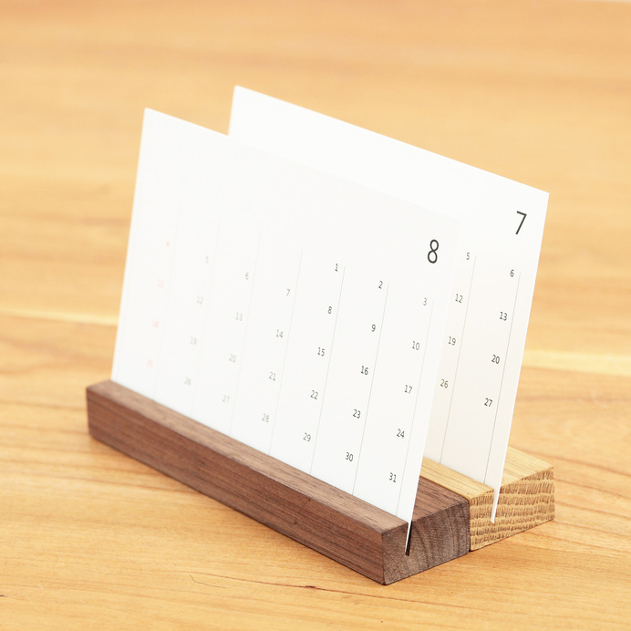 calendar with wooden base - Google Search #calendar